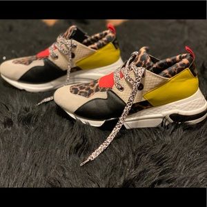 Steve Madden Cliff Leopard sneakers size 9.5
